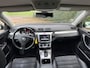 Volkswagen Passat 2.0TDI 140PK HIGHLINE/HLEER/XENON/NAV/THAAK/APK