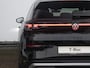 Volkswagen T-Roc Style First Edition 1.5 eTSI 110 kW / 150 PK SUV 7 | Trekhaak | Black Style | Keyless | LED | Ergo Active | Parkeersensoren | 18 inch LMV |