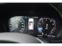 Volvo XC60 2.0 T5 R-Design | Luchtvering | Harman Kardon Audio | Keyless Entry | Achteruitrijcamera | Head-up Display | Panoramadak | LED Koplampen Adaptief | BLIS | Cruise Control Adaptief | Trekhaak
