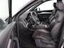 Audi Q5 55 TFSIe quattro S edition | Panoramadak | Carplay | Stoelverwarming | Trekhaak | Adaptive cruise | 20'' | Leder/Alcantara | Camera | Navigatie | DAB | Virtual Cockpit | Full LED | S Line | PHEV | Plug In