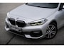 BMW 1-Serie 118i Business Edition NAP Sportstoelen Leder/stof Led koplampen Apple Carplay PDC v+A