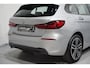 BMW 1-Serie 118i Business Edition NAP Sportstoelen Leder/stof Led koplampen Apple Carplay PDC v+A