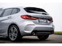 BMW 1-Serie 118i Business Edition NAP Sportstoelen Leder/stof Led koplampen Apple Carplay PDC v+A