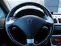 Peugeot 307 CC 2.0-16V NETTE AUTO! LEER! CRUISE! CLIMA! 4 SEIZOENEN BANDEN! LM VELGEN!