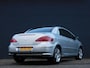 Peugeot 307 CC 2.0-16V NETTE AUTO! LEER! CRUISE! CLIMA! 4 SEIZOENEN BANDEN! LM VELGEN!