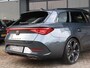 CUPRA Leon Sportstourer 1.4 e-Hybrid 245pk VZ | Trekhaak | Dynamic Chassis Control | Stoel -& Stuurwielverwarming | Achteruitrijcamera | Elektrische achterklep |