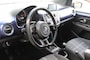 Volkswagen Up! 1.0 HIGH UP! Navi/ 5drs/ 75PK/ VW onderhouden!!
