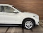 BMW X1 SDrive20i Centennial High Executive | Leer | Navigatie | HUD