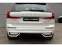 Volvo XC60 T6 Plug-in hybrid AWD Ultra Dark | Luchtvering | Pano. Dak | Trekhaak | Keyless | Premium Audio |