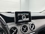 Mercedes-Benz GLA 200 Prestige | Automaat | Panoramadak | Camera | Navigatie | Stoelverwarming | Parkeersensoren