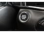 Fiat 600 600e La Prima 54 kWh Pt. Lease va €499,- Leder Achteruitrijcamera Stoelverwarming Apple CarPlay