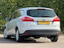 Ford Focus Wagon 1.0 Titanium Bsns - Moondust Silver - Rijassistensystem/Cruise/Clima