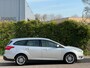 Ford Focus Wagon 1.0 Titanium 125pk - Moondust Silver - Rijassistensystem/Cruise/Clima