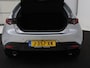 Mazda 3 2.0 e-SkyActiv-X 180 Comfort Bose | Head-Up | Stoel & stuurverwarming | Adaptive cruise | Carplay | Camera | Navigatie | Full LED | Parkeerhulp | Climate control