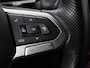 Volkswagen T-Cross 1.0 TSI R Line | Stoelverwarming | Keyless | Virtual Cockpit | Carplay | Trekhaak | Adaptive cruise | Park Assist | Full LED | Dodehoek detectie | Climate control