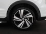 Volkswagen T-Cross 1.0 TSI R Line | Stoelverwarming | Keyless | Virtual Cockpit | Carplay | Trekhaak | Adaptive cruise | Park Assist | Full LED | Dodehoek detectie | Climate control