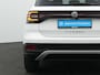 Volkswagen T-Cross 1.0 TSI 95 pk Active | Achteruitrijcamera | Stoelverwarming | Adaptive Cruise | Navigatie