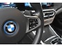 BMW 3-Serie 320e M-Sport ACC Head Up Elc Stoelen Leder Camera