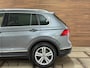 Volkswagen Tiguan 1.5 TSI ACT Highline | Pano | 360° Camera | Adaptive Cruise | HUD | Alcantara | 18' inch