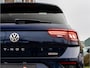 Volkswagen T-Roc 2.0 TSI 4Motion R-Line PANO CAMERA BEATS TREKHAAK 19 INCH DODEHOEK VIRTUAL DASH