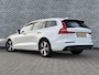 Volvo V60 2.0 B3 Business Pro | Adaptive cruise control | Stoel- en stuurverwarming | Parkeersensoren voor + achter | Achteruitrijcamera | Voorruitverwarming | Dode hoek detectie BLIS | 17" velgen |