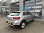 Volkswagen T-Roc 1.0 TSI 95 pk Life | Airco | Parkeersensoren | Apple Carplay |