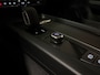 Volvo V60 B3 Aut. Business Edition Stoel en Stuurwielverwarming | Parkeercamera | Parkeersensoren voor+achter | 17 Inch | Cruise Control | Climate Control L+R | DAB Radio | Apple Carplay/Android Auto | Volvo On Call met mobiele App functie |