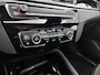 BMW X1 sDrive18i High Executive | AUTOMAAT | PANORAMADAK | HEAD-UP DISPLAY | STOELVERWARMING | ACHTERUITRIJCAMERA | TREKHAAK | ELEKTRISCHE ACHTERKLEP |
