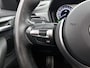 BMW X1 sDrive18i High Executive | AUTOMAAT | PANORAMADAK | HEAD-UP DISPLAY | STOELVERWARMING | ACHTERUITRIJCAMERA | TREKHAAK | ELEKTRISCHE ACHTERKLEP |