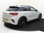Volkswagen T-Roc 1.0 TSI R-Line | Achteruitrijcamera | Parkeerassistent | Black style | Digital cockpit Pro | Adaptieve cruise control | Navigatie | CarPlay |