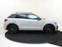 Volkswagen T-Roc 1.0 TSI R-Line | Achteruitrijcamera | Parkeerassistent | Black style | Digital cockpit Pro | Adaptieve cruise control | Navigatie | CarPlay |