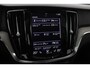 Volvo V60 Cross Country B5 AWD Pro | Massage | Head-Up | Panoramadak | ACC | Trekhaak | BLIS