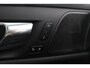 Volvo V60 Cross Country B5 AWD Pro | Massage | Head-Up | Panoramadak | ACC | Trekhaak | BLIS