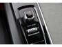 Volvo V60 Cross Country B5 AWD Pro | Massage | Head-Up | Panoramadak | ACC | Trekhaak | BLIS