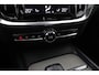 Volvo V60 Cross Country B5 AWD Pro | Massage | Head-Up | Panoramadak | ACC | Trekhaak | BLIS