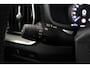 Volvo V60 Cross Country B5 AWD Pro | Massage | Head-Up | Panoramadak | ACC | Trekhaak | BLIS