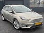 Ford Focus Wagon 1.0 First Edition 1e Eigenaar,Trekhaak,Navi,125pk,Clima,Cruise,N.A.P,6 Bak,Pdc V+A,Lm velgen,Apk tot 08-2026