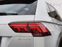 Volkswagen Tiguan 1.4 TSI eHybrid R-Line Bns | Pano | ACC | Matrix LED | Winter Pack | Camera