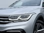 Volkswagen Tiguan 1.4 TSI eHybrid R-Line Bns | Pano | ACC | Matrix LED | Winter Pack | Camera
