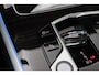 BMW X7 xDrive40i | Head-Up | Panoramadak | harman/kardon | 22 Inch | Trekhaak | 360° Camera