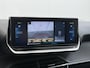 Peugeot e-208 EV 50kWh Navi 360°Camera Apple Carplay Android 1/2 Leer Ecc Cruise Control Allure SOH 90% Lmv 16" Led lane Assist DAB Bluetooth Regen-Lichtsensor Isofix Keyless 1e Eigenaar Origineel Nederlandse Auto