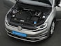 Volkswagen Golf Variant 1.5 TSI 150 pk DSG Highline | Panoramadak | Achteruitrijcamera | Stoelverwarming | Adaptive Cruise | Navigatie