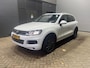 Volkswagen Touareg 3.0 TDI Highline | Panoramadak | Vol-Leder | Trekhaak | Stoelverwarming | Getint Glas