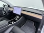 Tesla Model 3 SR Plus 325PK Lmv 18" AutoPilot FSD-3 Leder Pano-dak Adaptive-Cruise Camera's Elektr.-Stuur+Stoelen+Spiegels+Geheugen+Easy-Entry+Verwarmde stoelen Park assistent Pdc WIFI Lane-Assist Speed-Assist Navi LED Comfortstoelen ACC DAB Voorverwarmen interieur via App Keyless One-Pedal-Drive 1e Eigenaar Origineel Nederlandse Auto