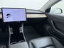 Tesla Model 3 SR Plus 325PK Lmv 18" AutoPilot FSD-3 Leder Pano-dak Adaptive-Cruise Camera's Elektr.-Stuur+Stoelen+Spiegels+Geheugen+Easy-Entry+Verwarmde stoelen Park assistent Pdc WIFI Lane-Assist Speed-Assist Navi LED Comfortstoelen ACC DAB Voorverwarmen interieur via App Keyless One-Pedal-Drive 1e Eigenaar Origineel Nederlandse Auto