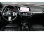 BMW 1-Serie 118i M-sport | panoramadak | head-up | harmankardon | achteruitrijcamera | sfeerverlichting | M sportstoelen