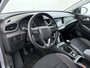 Opel Grandland X T-131PK Navi Ecc Apple Carplay Android Business Executive Cruise Control Pdc DAB+ Elek.Achterklep Isofix Bluetooth Lane Assist Privacy Glas Wifi Keurig onderhouden Opel Grandland Distributie bij 94.dkm vervangen! Laatste beurt bij 116dkm