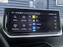 Peugeot 208 1.2 Hybrid 110 e-DCS6 Allure | Adaptieve Cruise Control | Parkeercamera/-sensoren | Apple Carplay/Android Auto | Navigatie | Climate Control | Lichtmetalen velgen | Full LED | Dodehoekdetectie |