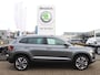 Skoda Karoq 1.5 TSI 150pk Business Edition AUTOMAAT | Parkeersensor achter | Navigatie via Apple Carplay / Android Auto | Stoel- & Stuurwielverwarming | Adaptieve cruise control |