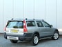 Volvo XC70 2.5T AUT Momentum Leer / Navi / Cruise control / Stoelverwarming